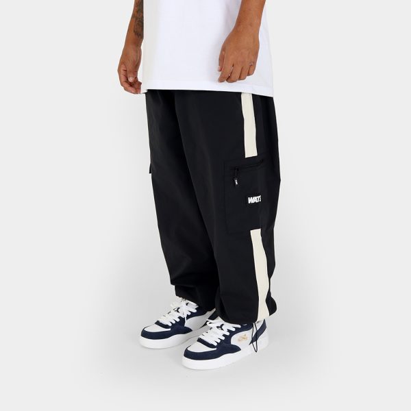 Calça Nylon Faixa Preta